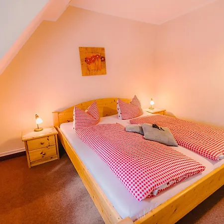 Zur Kurfuerstin Guest house Wolkenstein