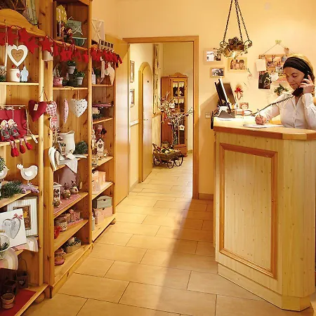 Affittacamere Zur Kurfuerstin 3*